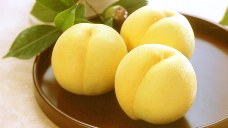 黄桃のイメージ