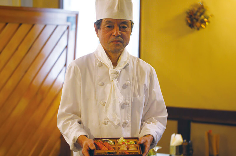 西洋葡萄おせち_山口シェフ