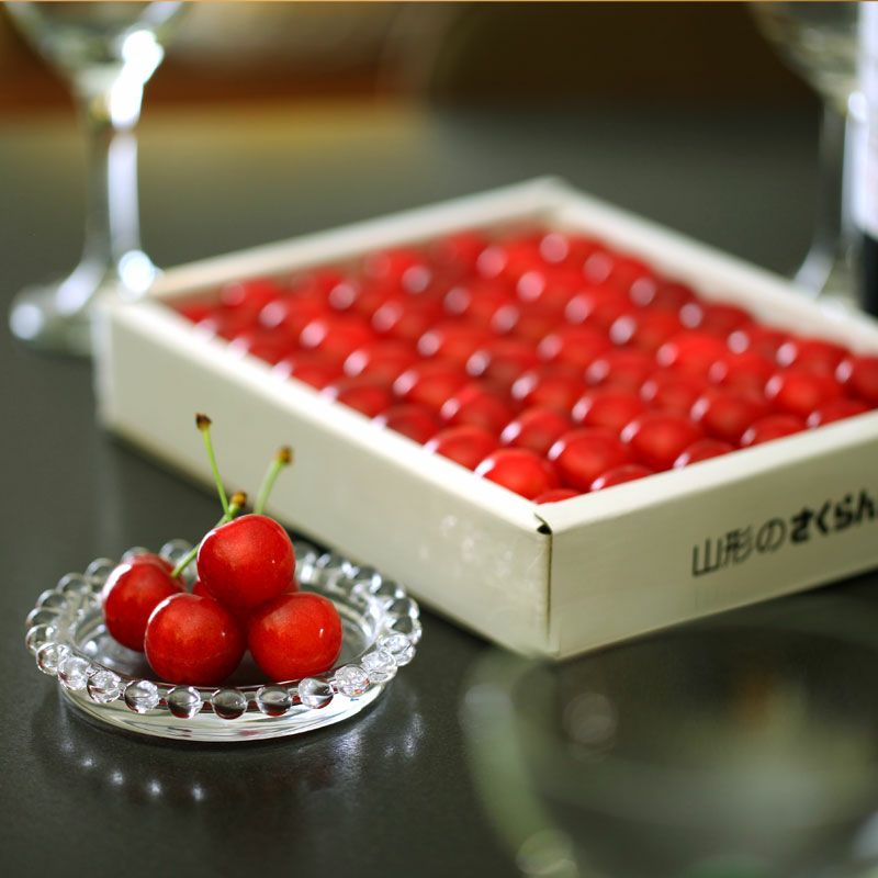 母の日さくらんぼ 佐藤錦 職人詰め L 300g 温室そだち 5月上旬お届け