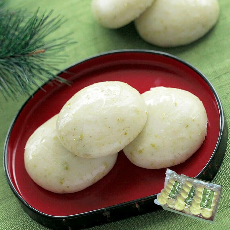 だだちゃ豆もち 3袋入 鶴岡市特産だだちゃ豆を贅沢に練りこんだ餅｜清川屋