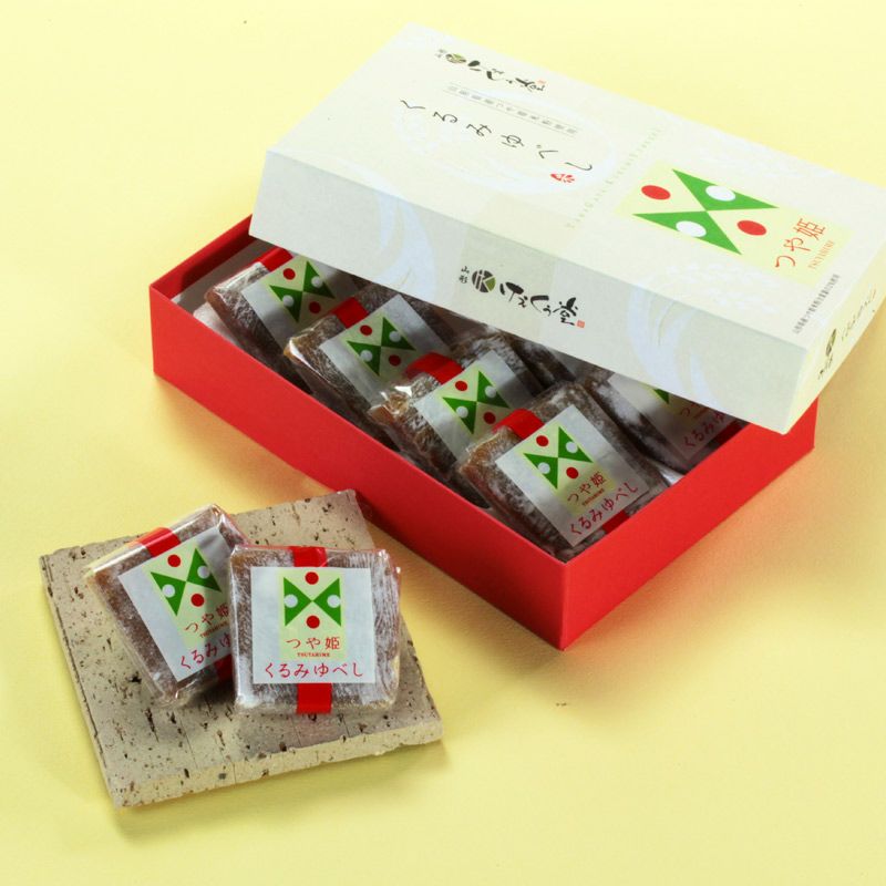 つや姫くるみゆべし 山形県産つや姫の米粉を使用くるみ入りゆべし｜清川屋